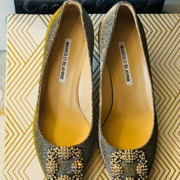 Manolo Blahnik 50 HANGISI  Metallic Crystal-Toe Pump, Gold/Silver~EU 36.5/US 6.5 - Picture 3 of 15